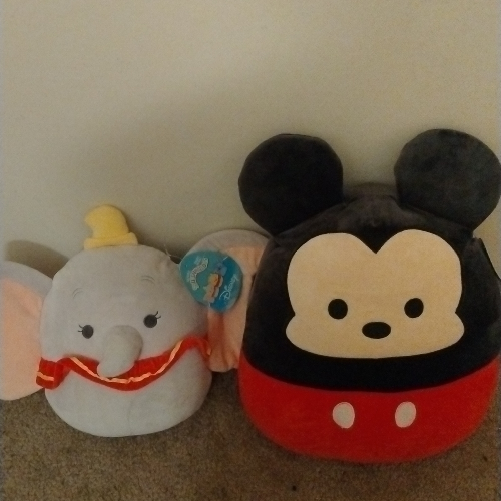Dumbo and Micky squish mellow